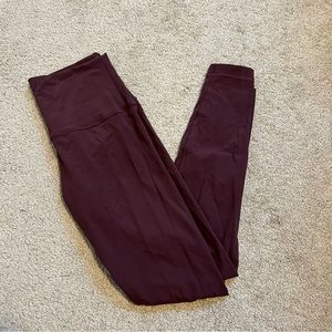 Lululemon Wunder Under- dark red/brown